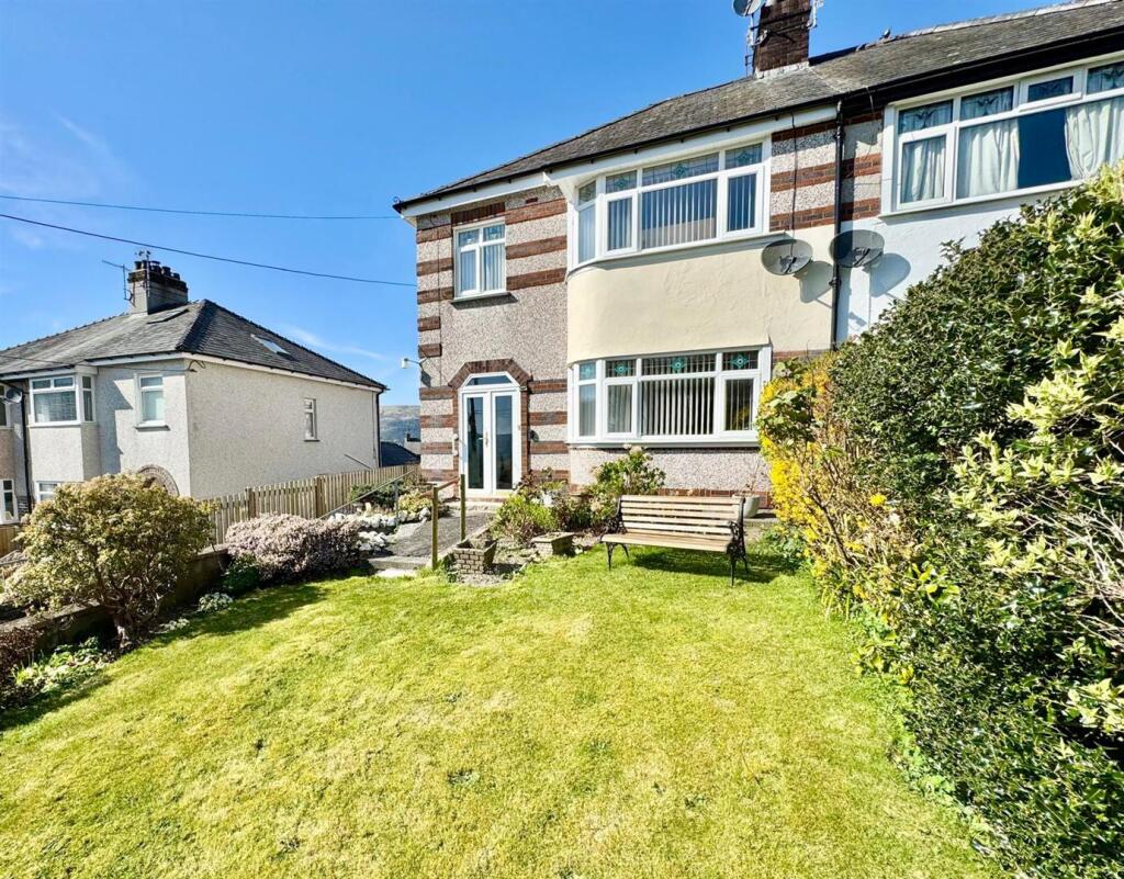 PHOTO-2025-04-01-19-45-28 (2).jpg