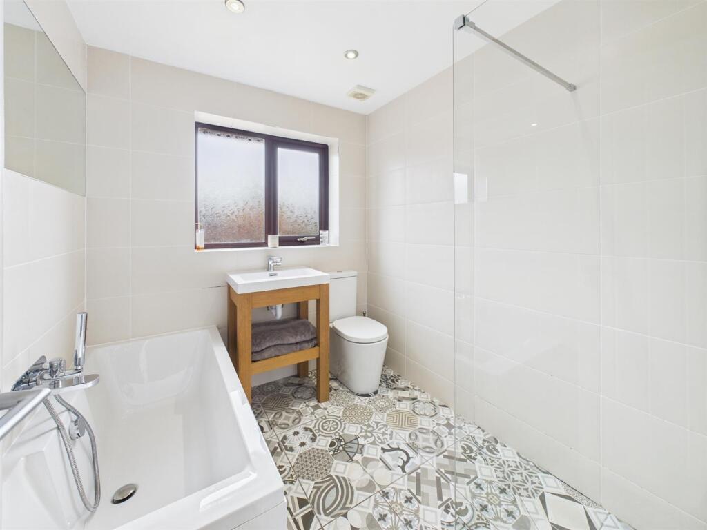 En-Suite Shower Room