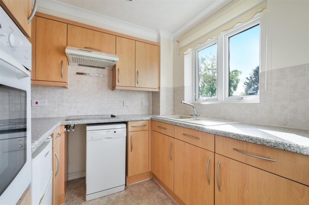 GREENWOOD COURT (5).jpg