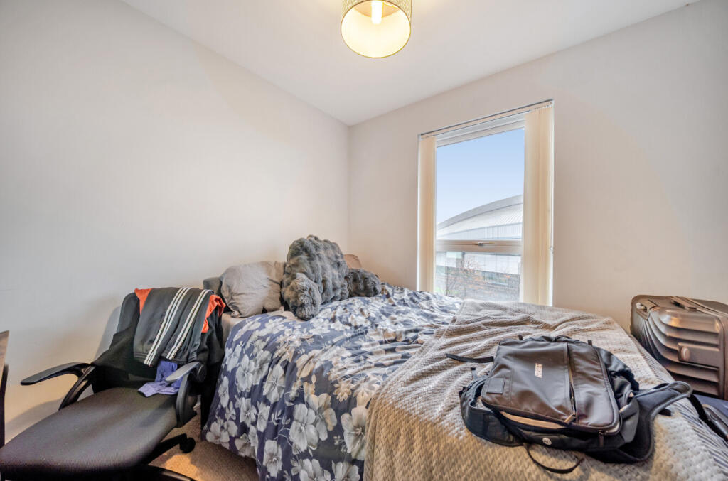 1370867-12-69170b...