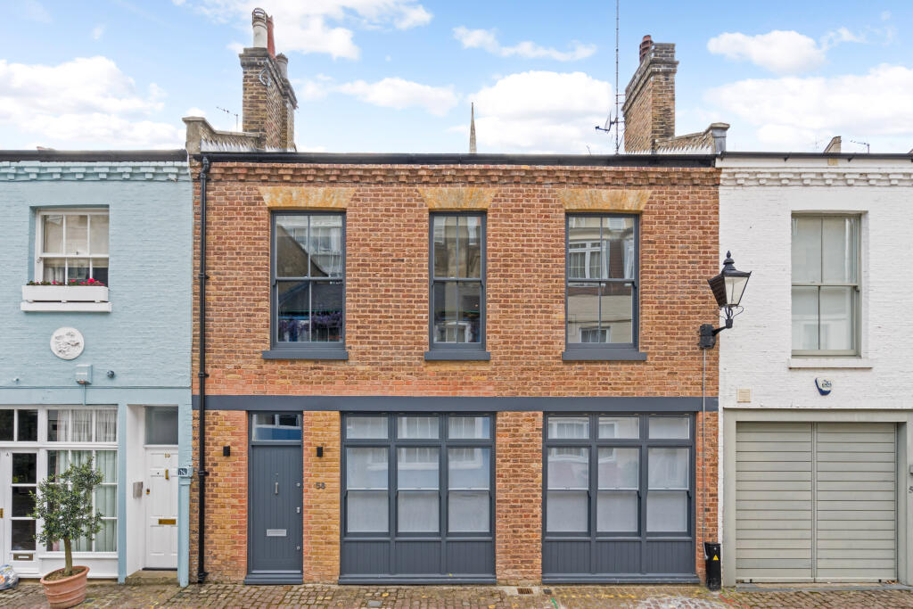 External, Set Behind The Renovated Original Facade