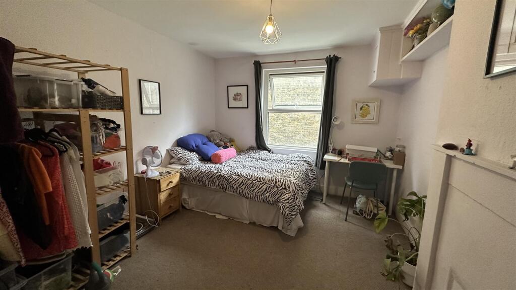 Bedroom 4, Battersea Park Road, Eden Harper SW11