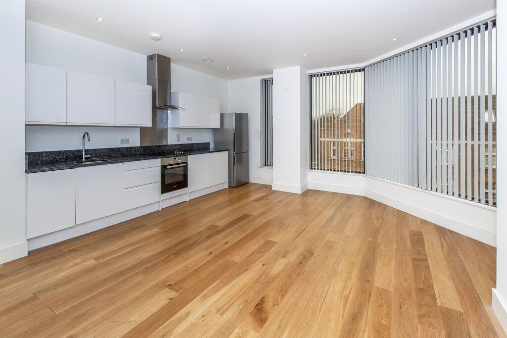 e5aa38b9-db12-40d4-a