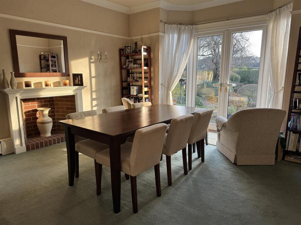 04 DINING ROOM_9612.jpg