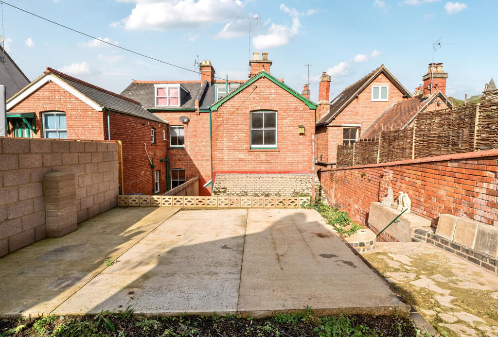 1372392-8-68f8c51...