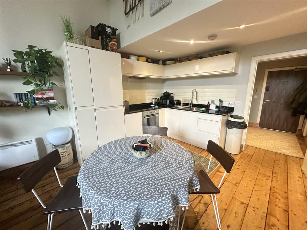 Kitchen.jpeg
