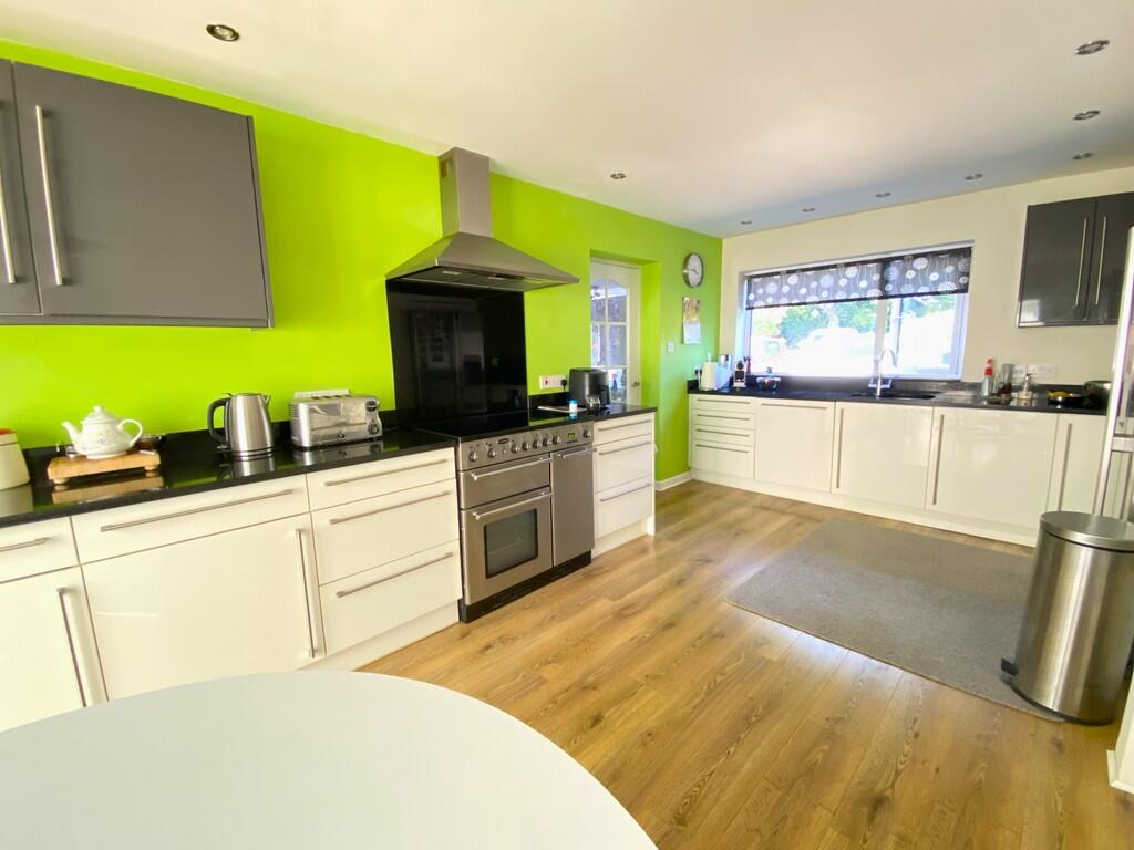 Kitchen Breakfast...