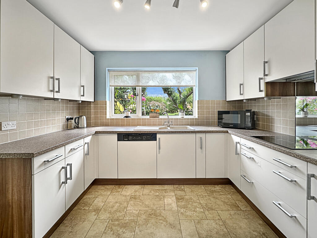 870db004338aeb142cdb167650d51db5b4e12fff