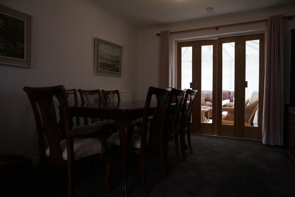 DININGROOM