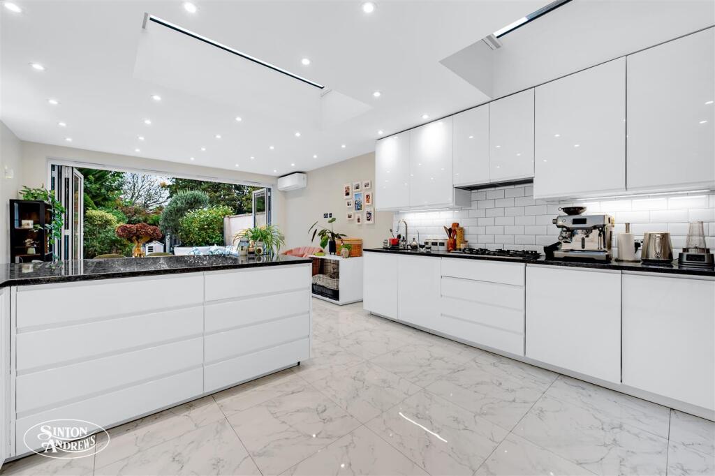 66 Grosvenor Road-10 - Copy.jpg