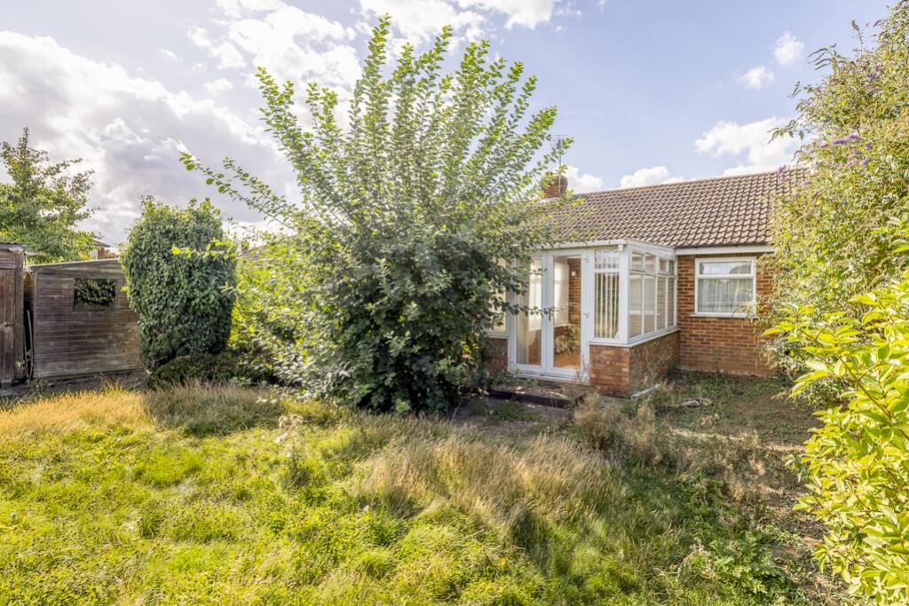 18 Highfield Road (Donnington)-10
