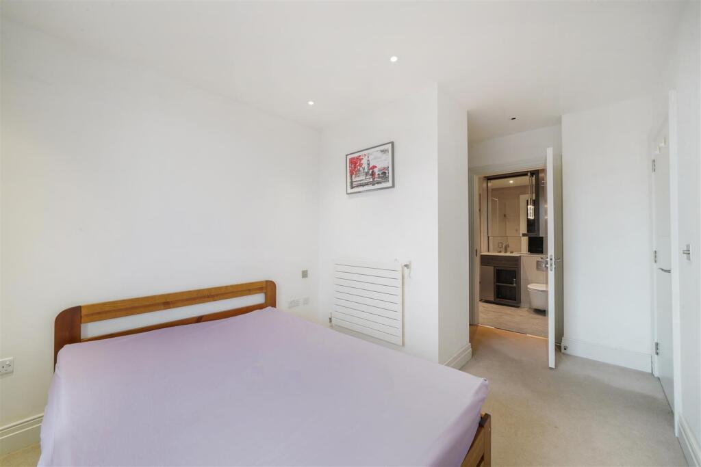 Flat 214, Hamond Court - 9ZEIKusoDnmRBdJLrskK.jpg