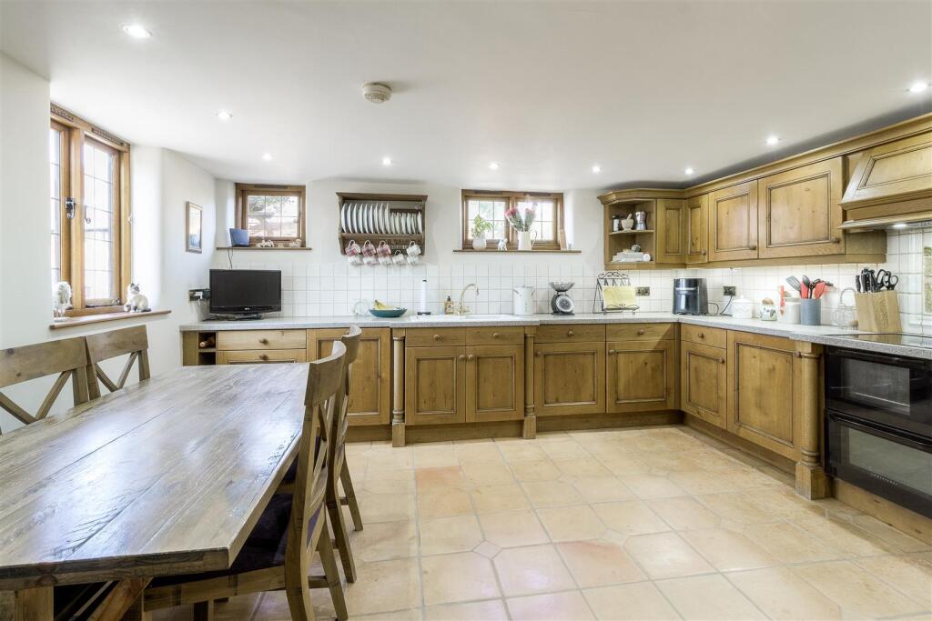 2 Maxstoke Barns, Maxstoke