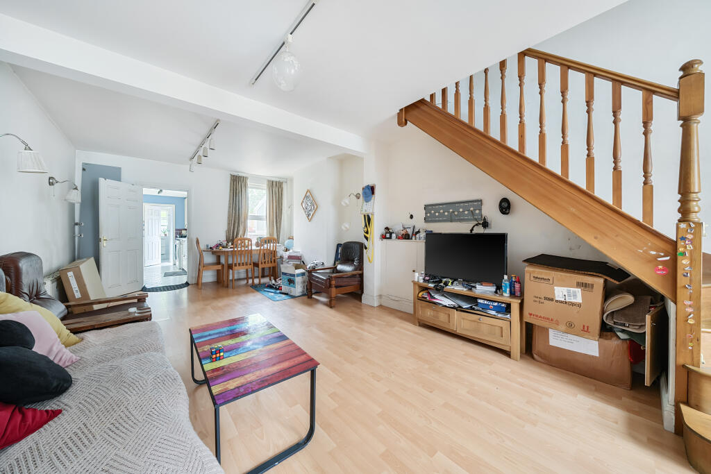 1304864168416dc27f61b