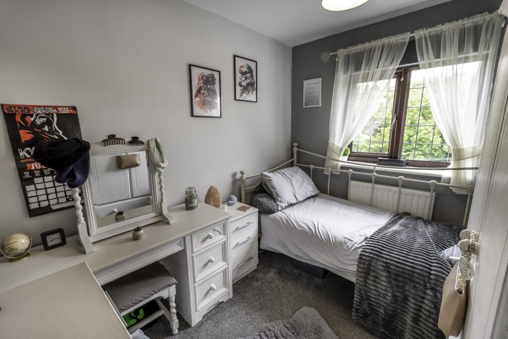 EweMove Estate Agents Scunthorpe - Bedroom 3