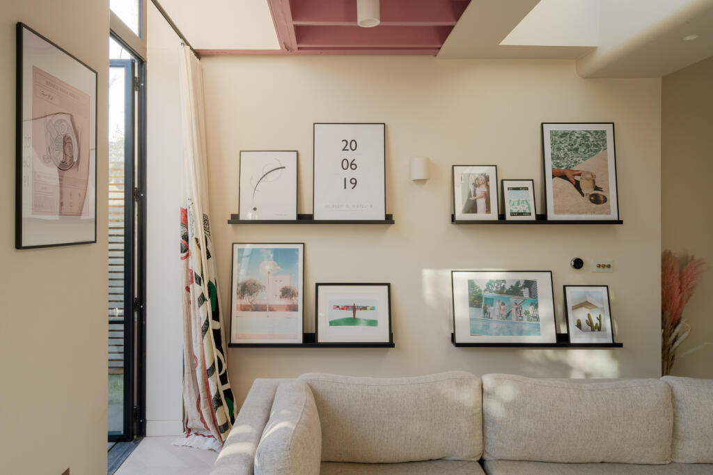 242612 - Wellington Road, London E11 - high res...