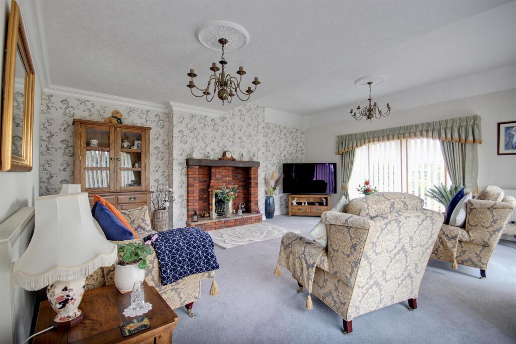 Barmston House (21).jpg