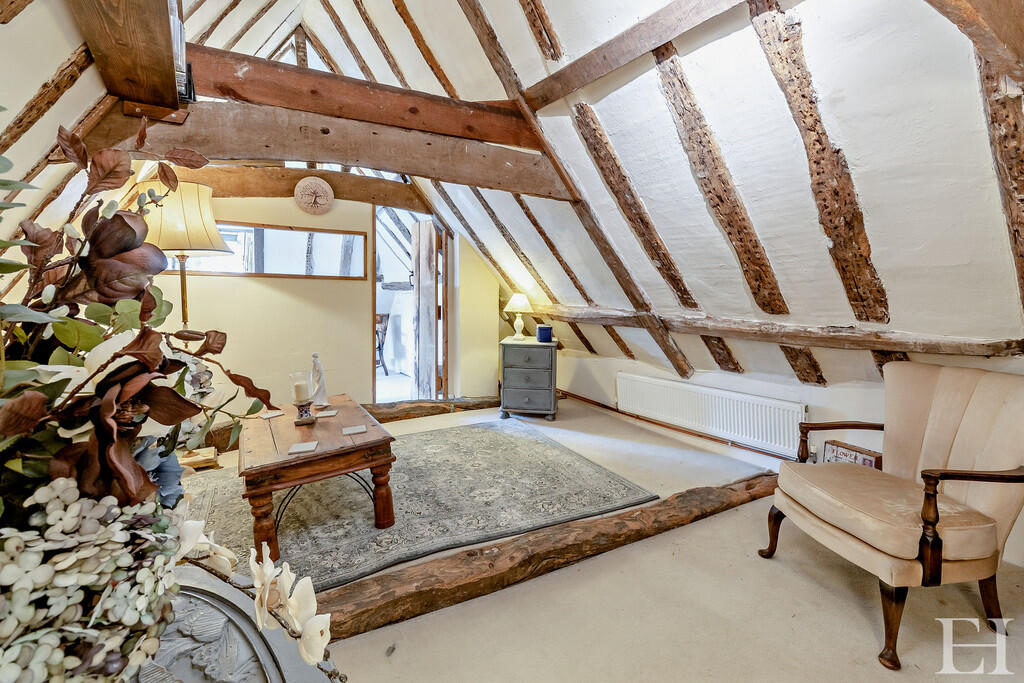 8659652-interiorW...