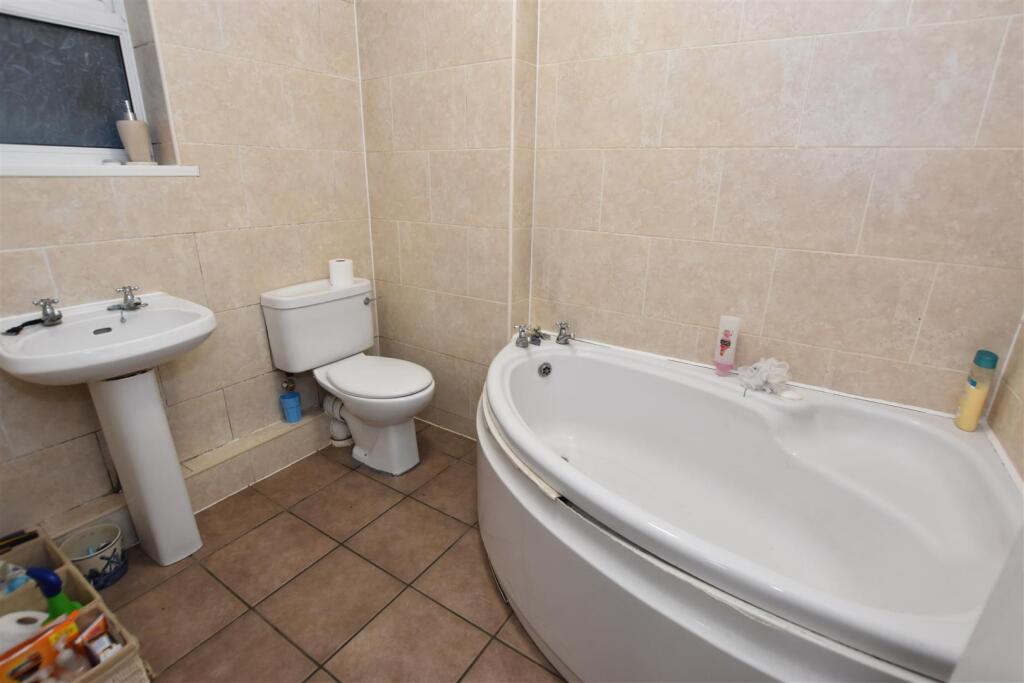 Ground Floor Bathroom.JPG