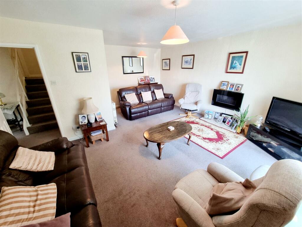 Sitting room.jpg