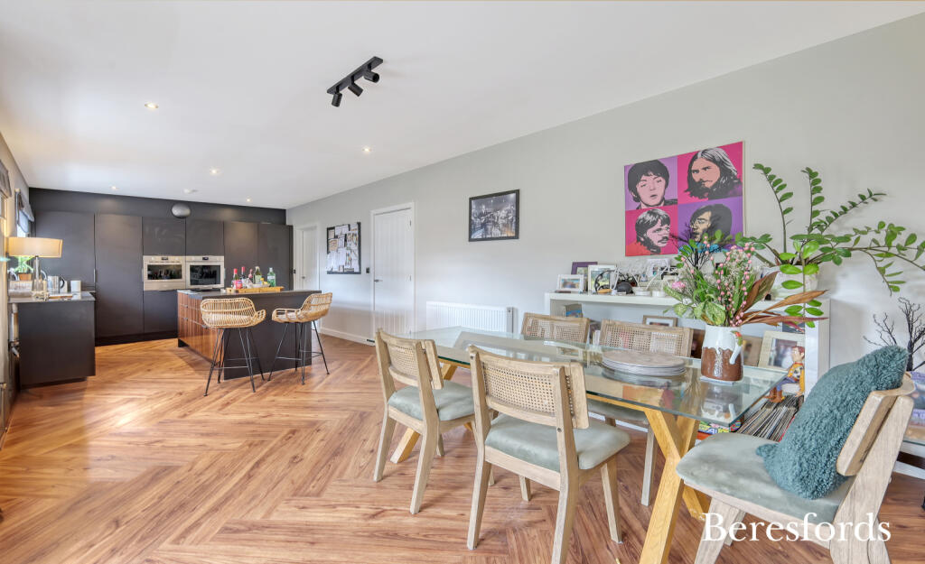 Kitchen/Diner View 1