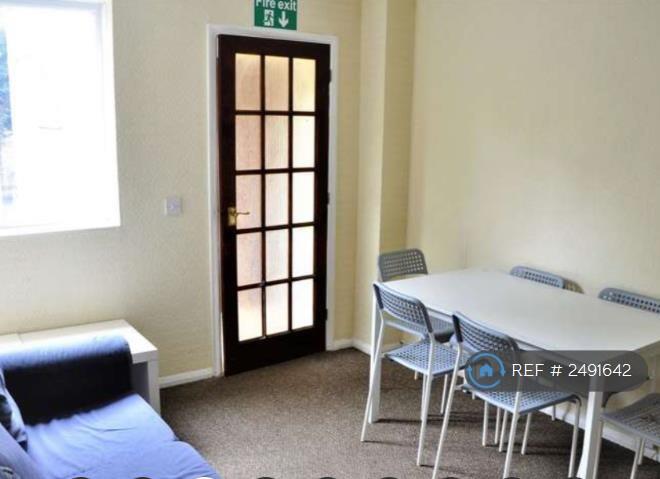 Living And Dining Area