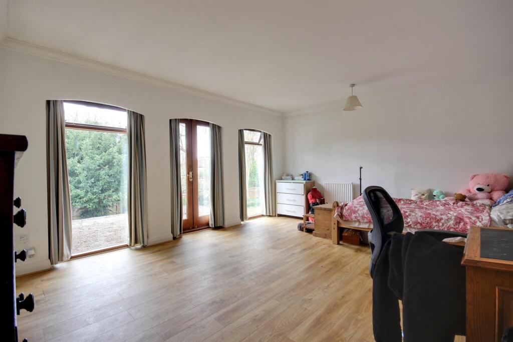 Newland Park (9).jpg