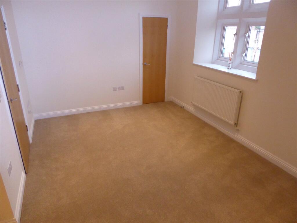Photo 03