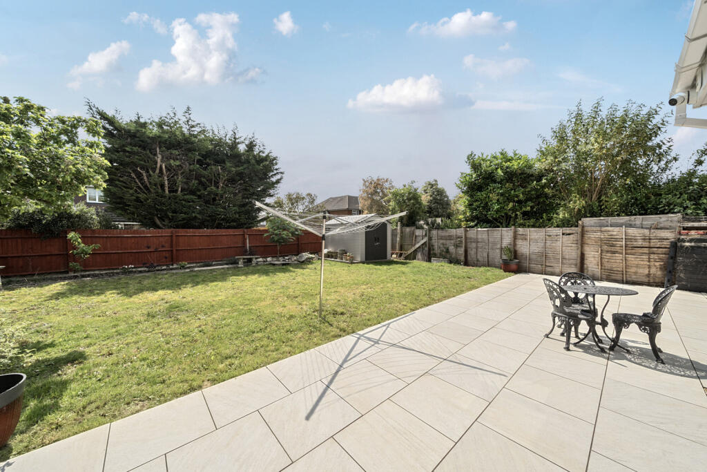 1305841-9-684c04d...