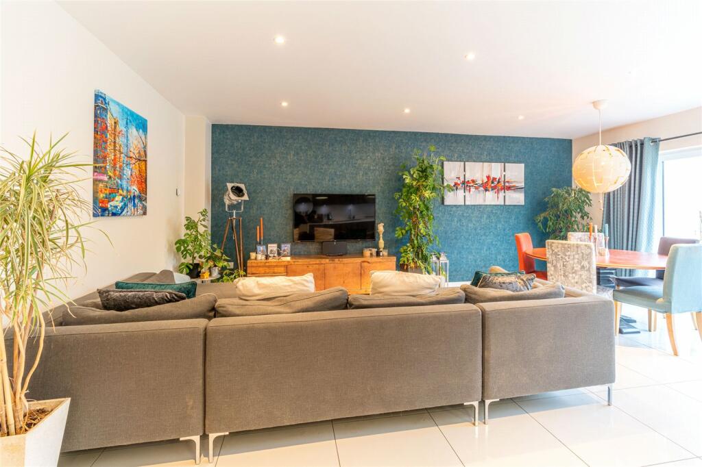 Living/Dining