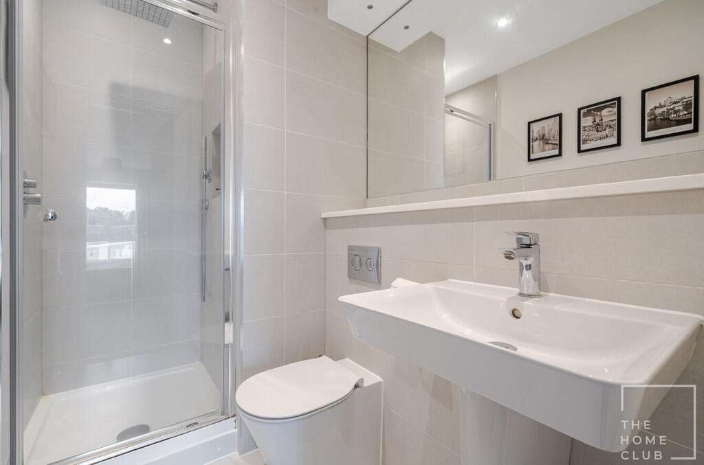 1b0025d6-9ab7-4ef...