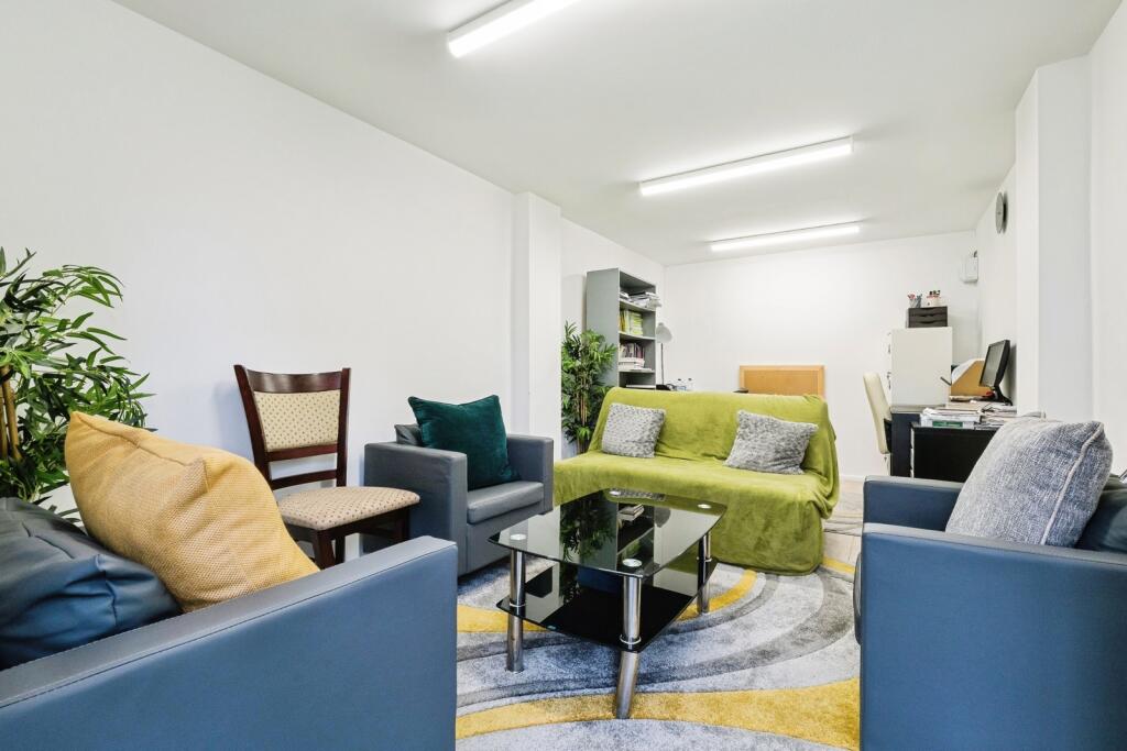 Office/Garage