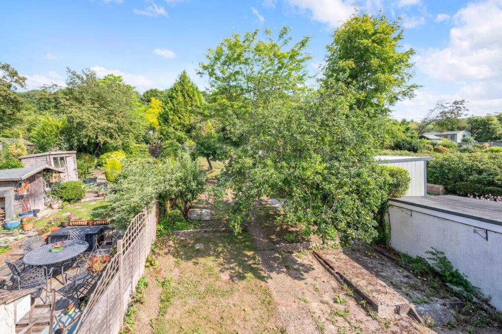 CHIPSTEAD LANE,  (6).jpg