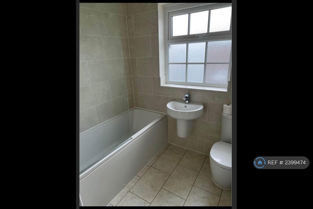 Main Bathroom