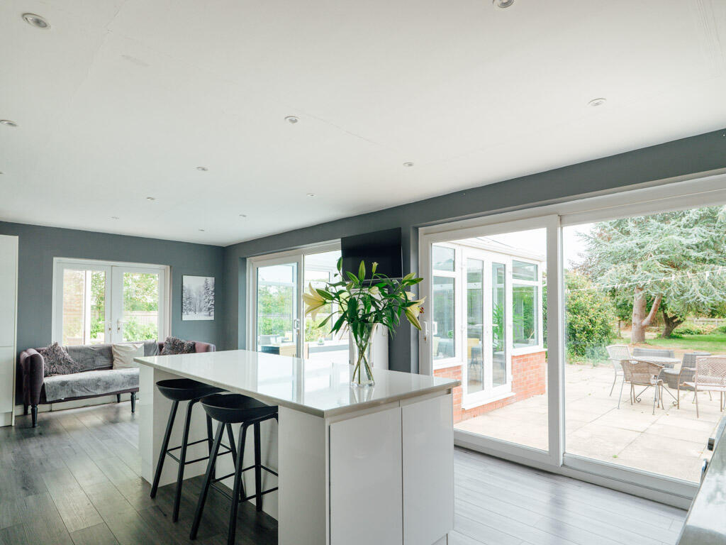Kitchen / Breakfast Room