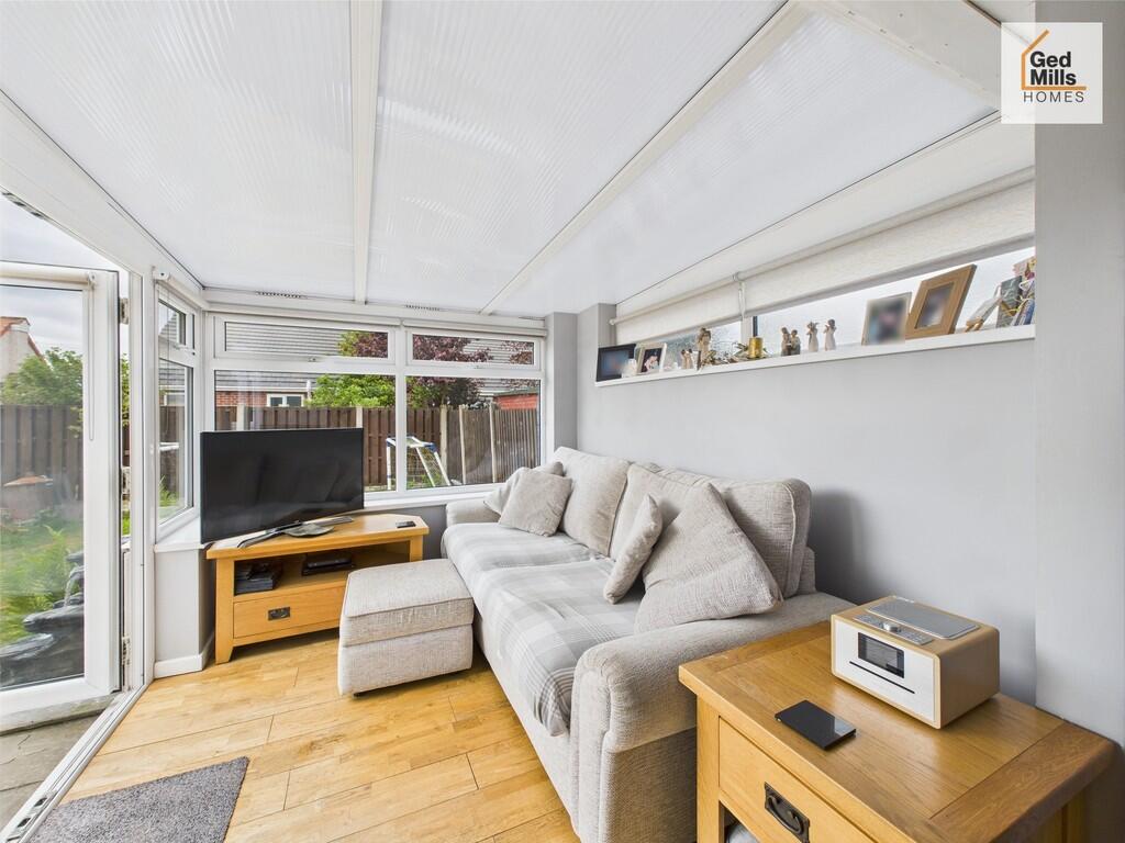 CAM04261G0-PR0053...