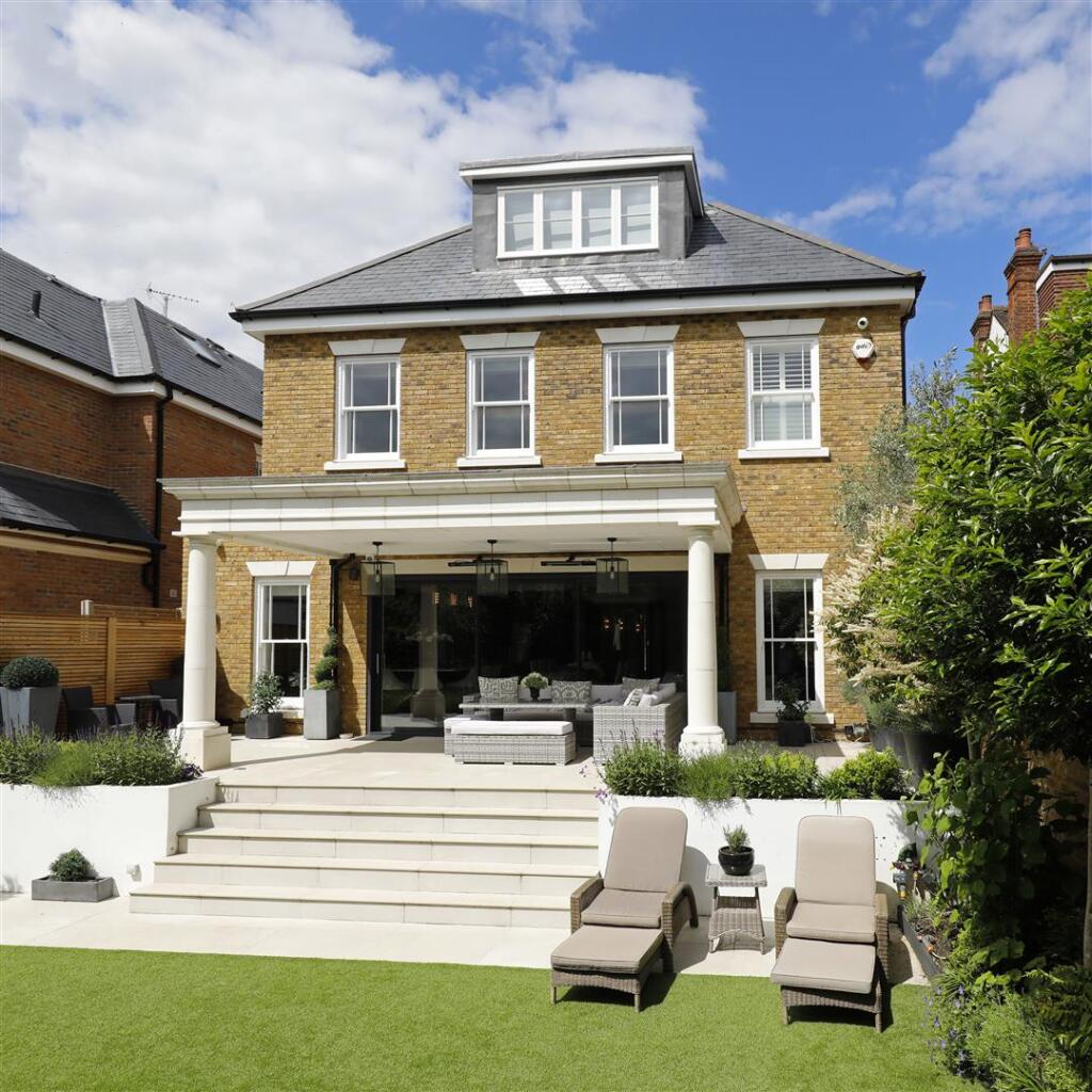 Cottenham Pk Rd 121 - Rear ext sq.jpg