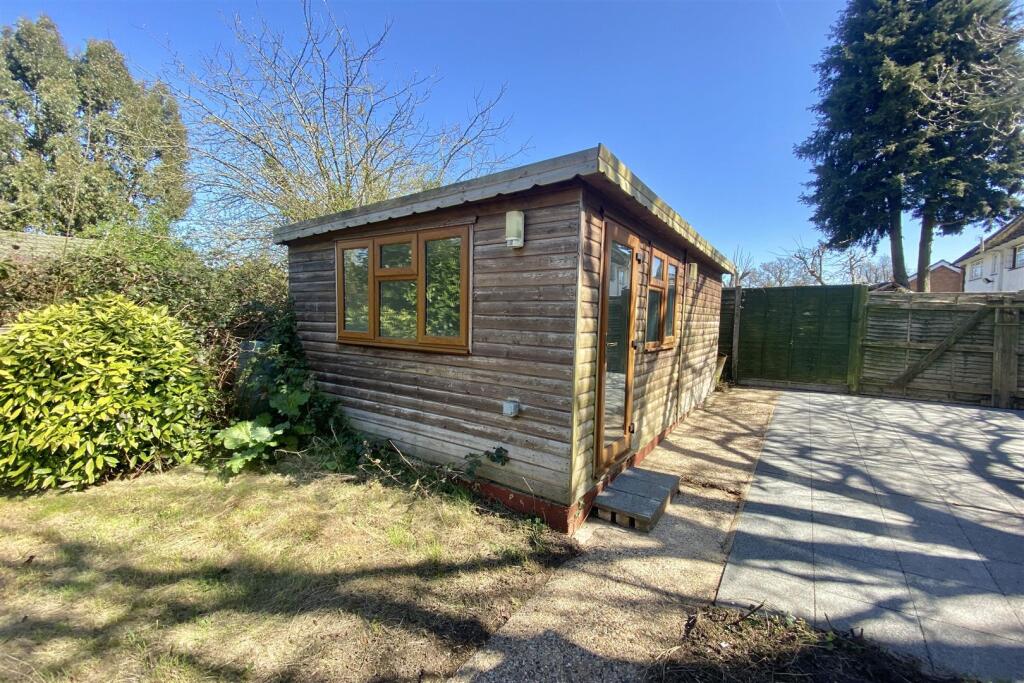Garden Studio/Gym: