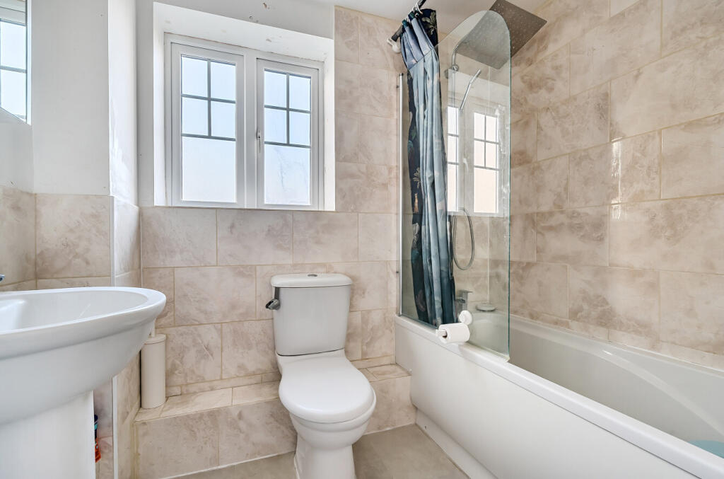 1373535-10-6900ec...