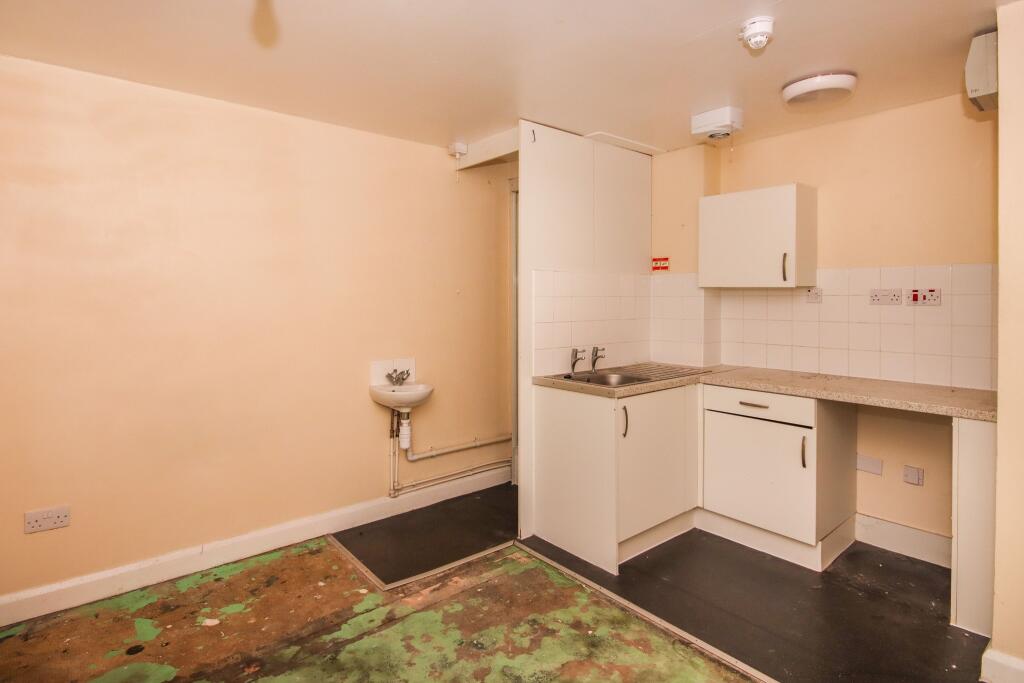 The Staithe, Holmes Drive, Wisbech, Cambridgeshire, PE13 3TJ
