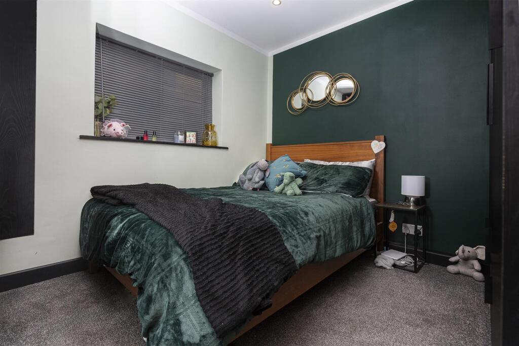 Bramleys Estate Agents - Walkley Terrace - Heckmon