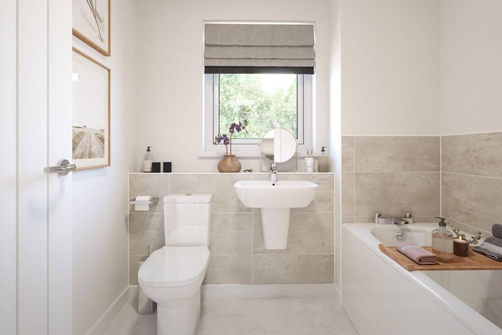 A family bathroom located off the landing serves bed 2 and 3