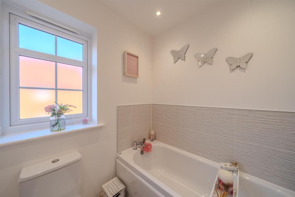 17 Cwrt Carver-6.jpg