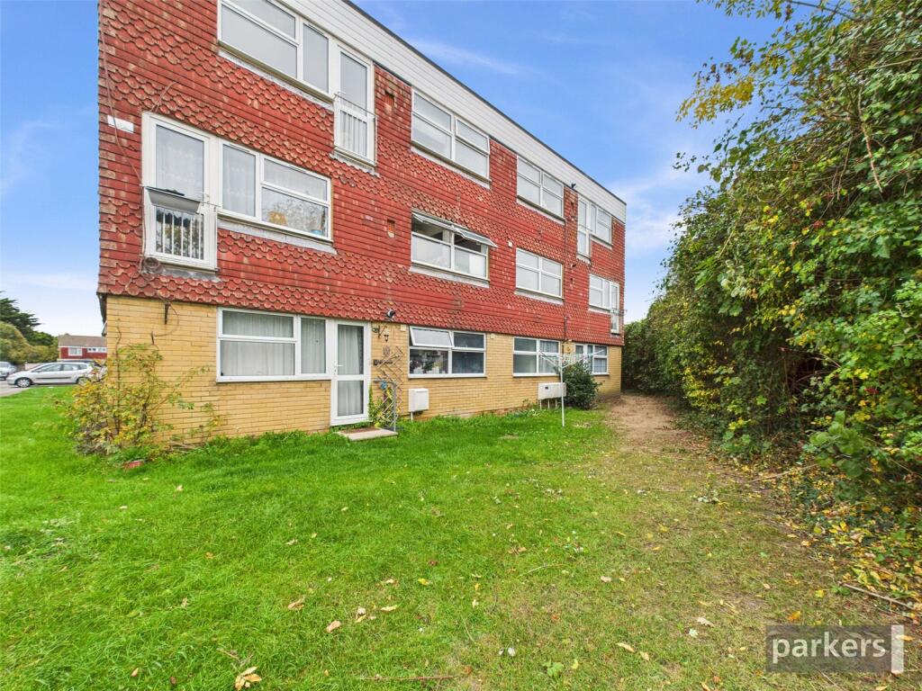 Langdale Gardens, Earley, Reading, Berkshire, RG6