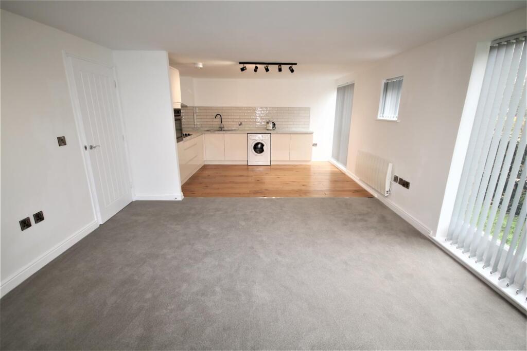 Kitchen c.JPG
