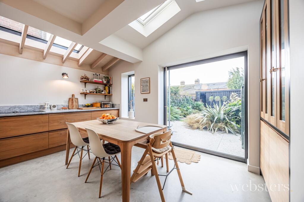 Kitchen / Diner