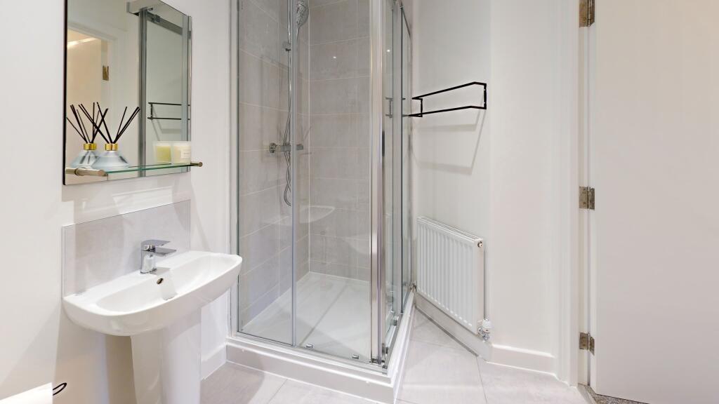 35-Copper-Beech-Bathroom