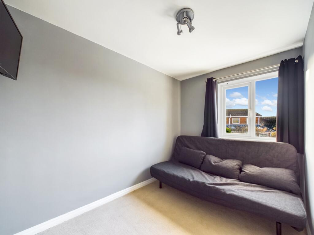 CAM02195G0-PR0056-STILL025