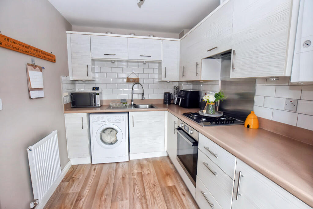 Kitchen 1