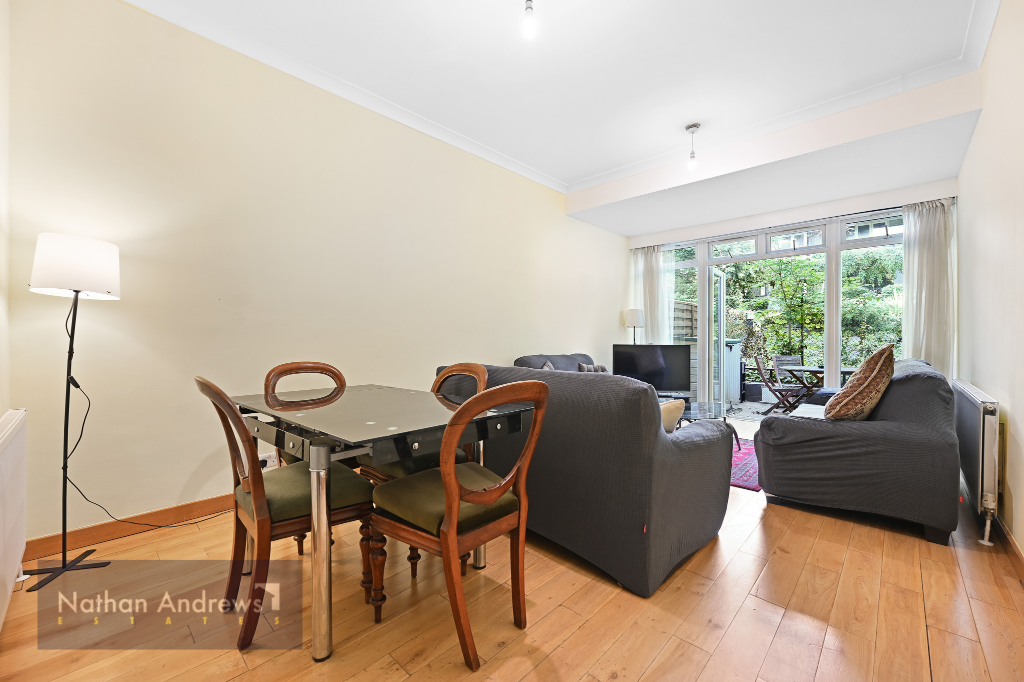 Porchester Square Mews, London, W2